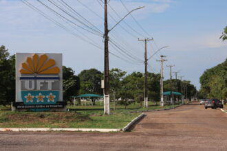 uft-abre-selecao-para-letras–libras-com-avaliacao-de-curriculo-e-entrevista
